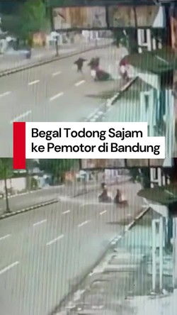 Video: Aksi Begal Todong Sajam ke Pemotor di Bandung