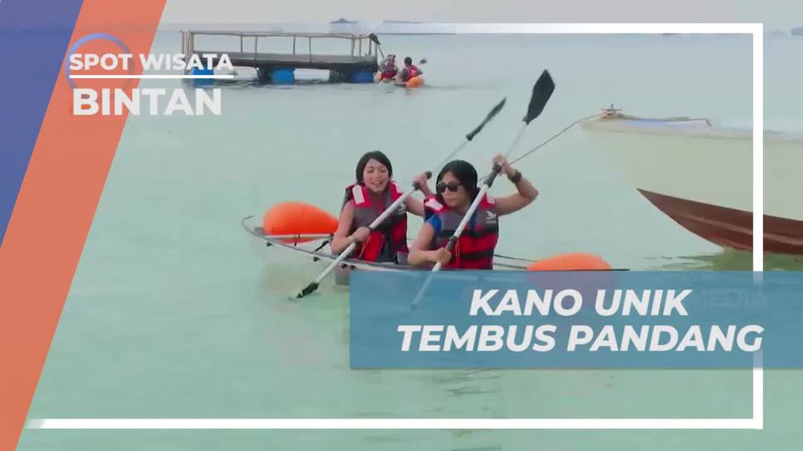 Menjelajahi Keunikan Kano Tembus Pandang di Pantai Bintan