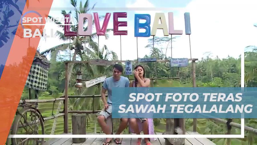 Mencari Spot Foto Menarik di Teras Sawah Tegalalang, Bali