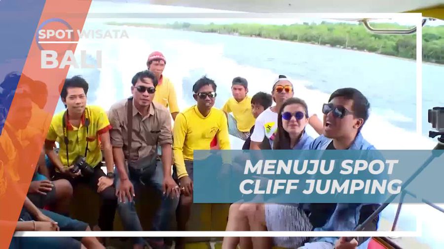 Menuju Spot Cliff Jumping di Nusa Penida Bali