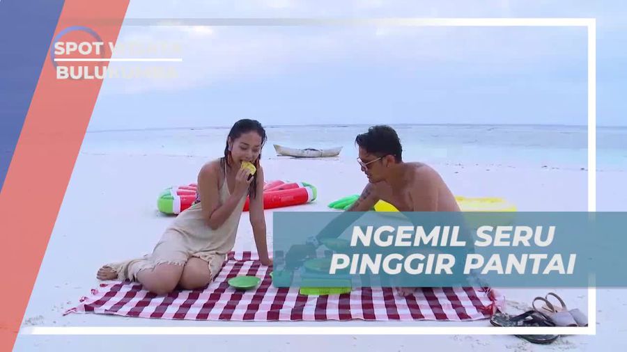 Menikmati Cemilan Hangat di Pinggir Pantai Bara, Bulukumba