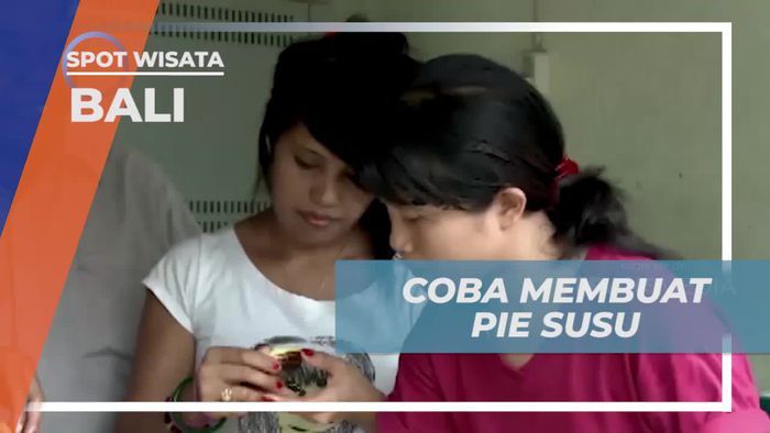 Mencoba Membuat Pie Susu Khas Bali Bersama Pekerja di Bali  