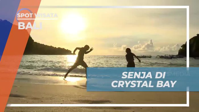 Menikmati Senja Indah di Crystal Bay, Bali