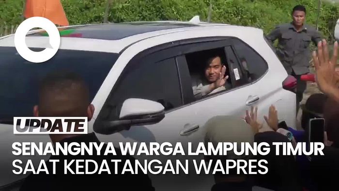 Video Antusiasme Warga Lampung Timur Bertemu Gibran Meski Nunggu 2 Jam Lebih