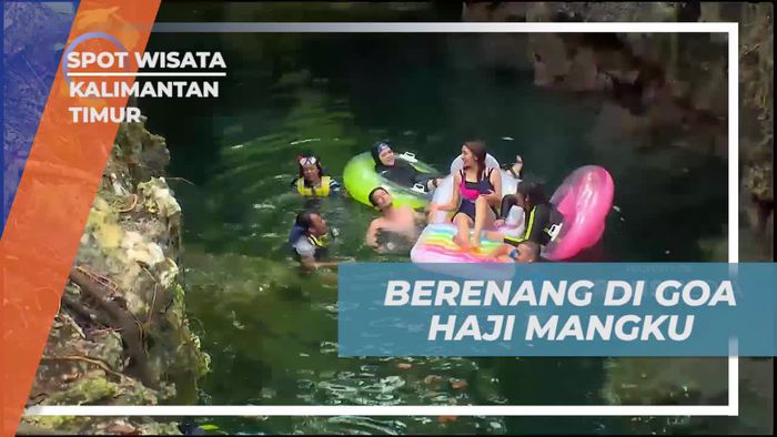 Berenang di Kolam Jernih Goa Haji Mangku, Kalimantan Timur