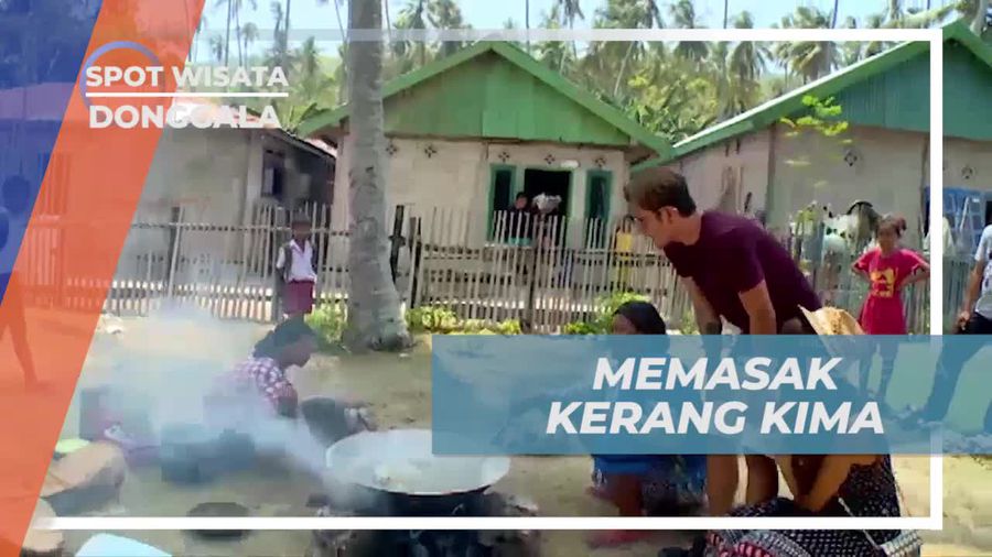 Memasak Kerang Kima Seru di Desa Boneoge, Donggala 