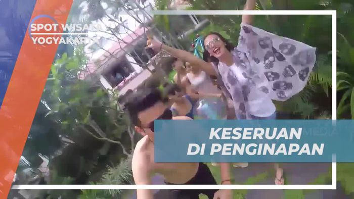 Berenang Seru di Kolam Penginapan Yogyakarta 