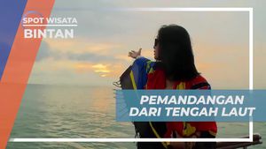 Menikmati Pemandangan Laut yang Memukau dari Tengah Kapal Yacht di Bintan