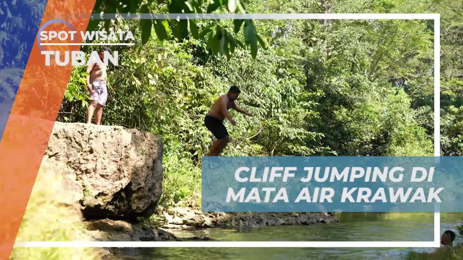 Mencoba Sensasi Cliff Jumping di Mata Air Krawak, Tuban