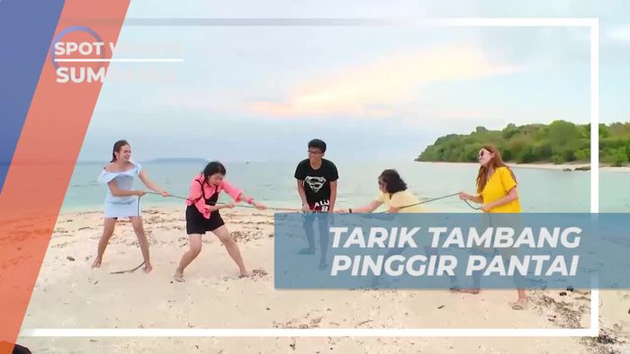 Serunya Bermain Tarik Tambang di Tanjung Pasir, Sumbawa