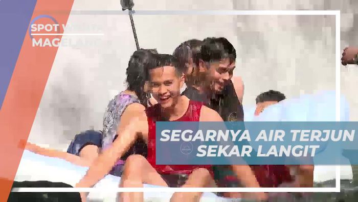 Bermain dan Menyegarkan Diri di Air Terjun Sekar Langit, Magelang