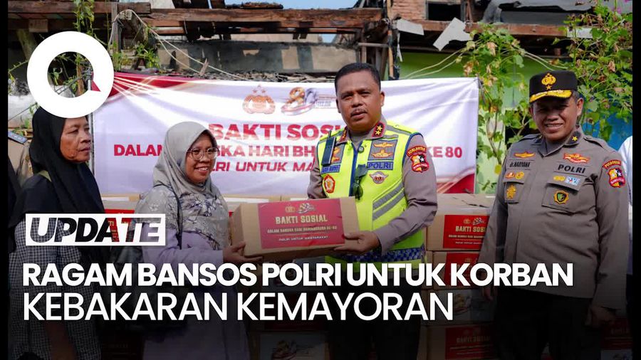 Video Kakorlantas Salurkan Bansos Polri ke Korban Kebakaran Kemayoran 