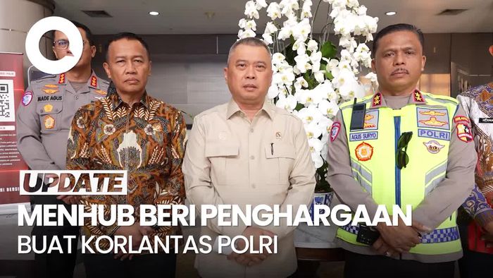 Menhub Beri Penghargaan Korlantas Polri atas Suksesnya Pengamanan Angkutan Lebaran