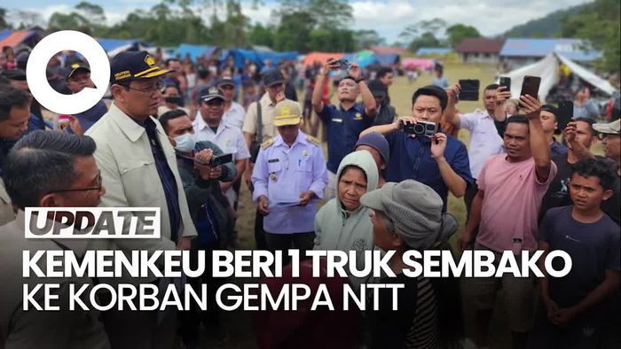 Video Menkeu Purbaya Kunjungi Korban Gempa NTT, Beri 1 Truk Sembako