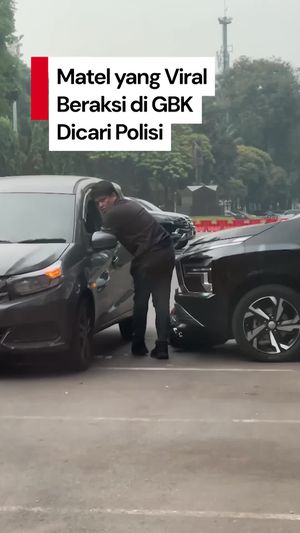 Video: Polisi Cari Debt Collector yang Viral Beraksi di GBK