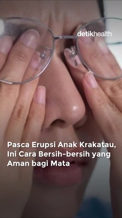 Video: Waspadai Risiko Iritasi Mata saat Bersih-bersih Abu Vulkanik