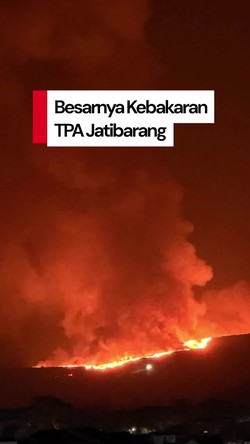 Video TPA Jatibarang Terbakar Lagi, Api Merambat Hingga 10 Hektare