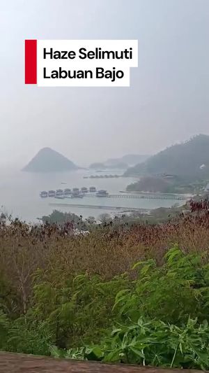 Video: Fenomena Haze Kembali Selimuti Labuan Bajo, Jarak Pandang 4 Km