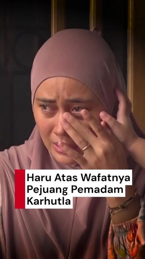 Video Tangis Istri Pejuang Pemadam yang Tewas Akibat Karhutla Kalimantan