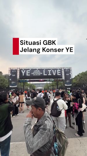 Video: Pantauan Lalu Lintas Kawasan GBK Jelang Konser YE Live in Jakarta